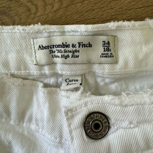 Abercrombie & Fitch 90s straight ultra high rise jean NWT - Picture 2 of 4